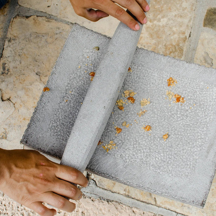 How to Clean and Cure Your Metate - CEMCUI