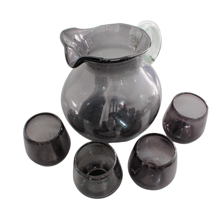 Beautiful Blowned Glass Pitcher with 4 Glasses