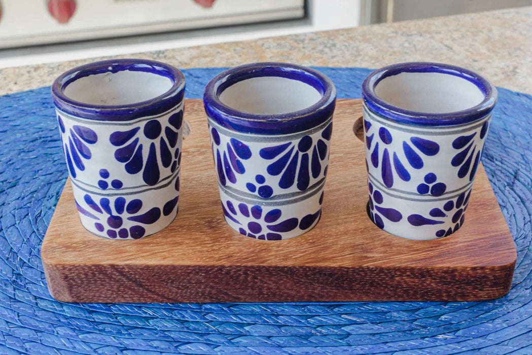 Set of 6 Tequileros "Talavera" with wooden base 2 oz - CEMCUI